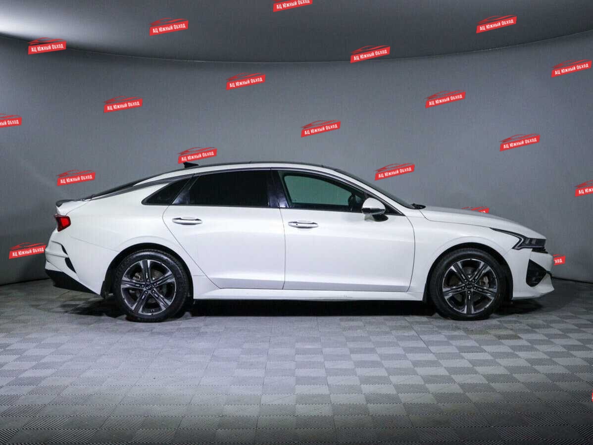 Купить Kia K5 с пробегом. Фото: #3