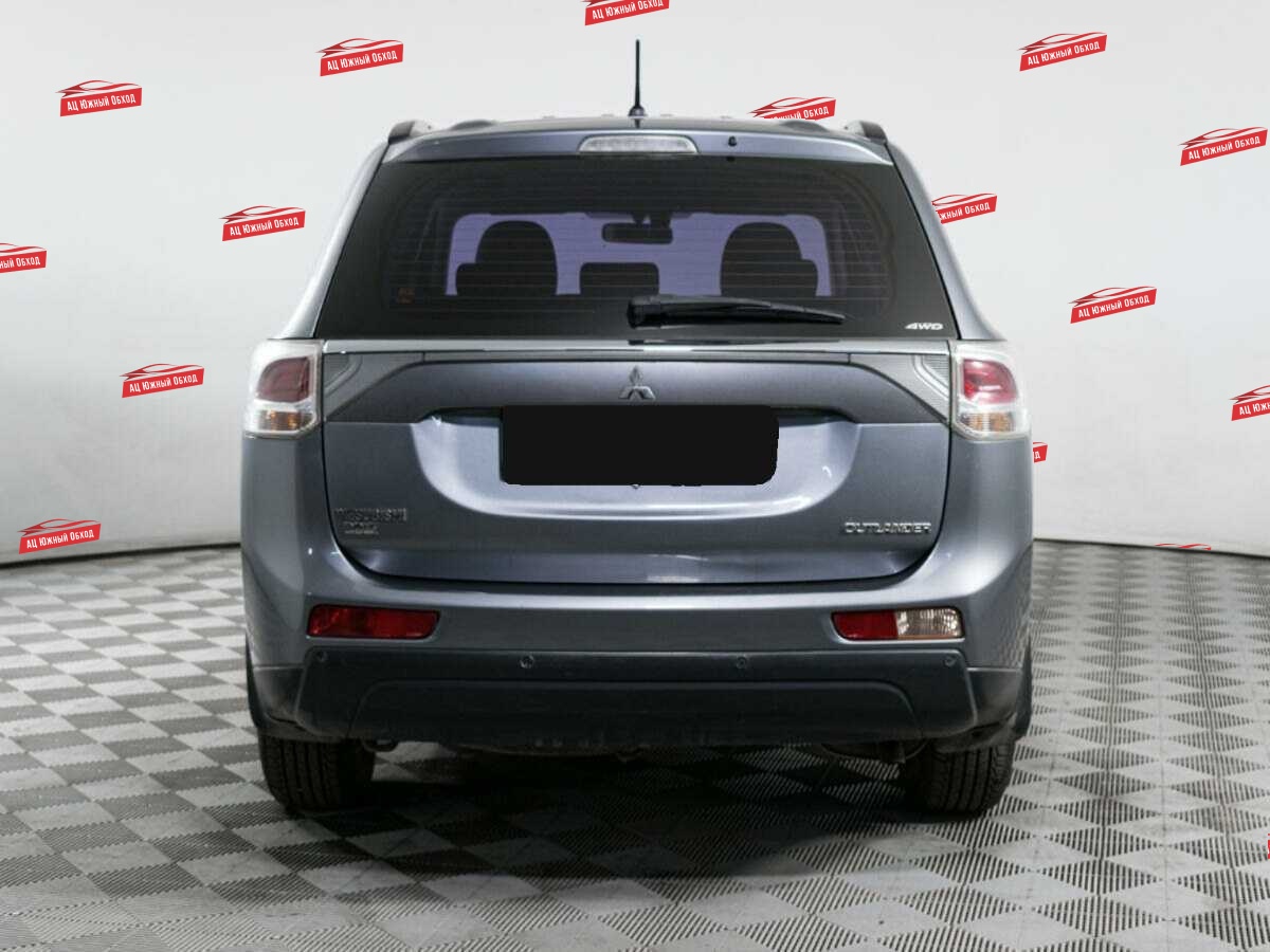 Купить Mitsubishi Outlander с пробегом. Фото: #5