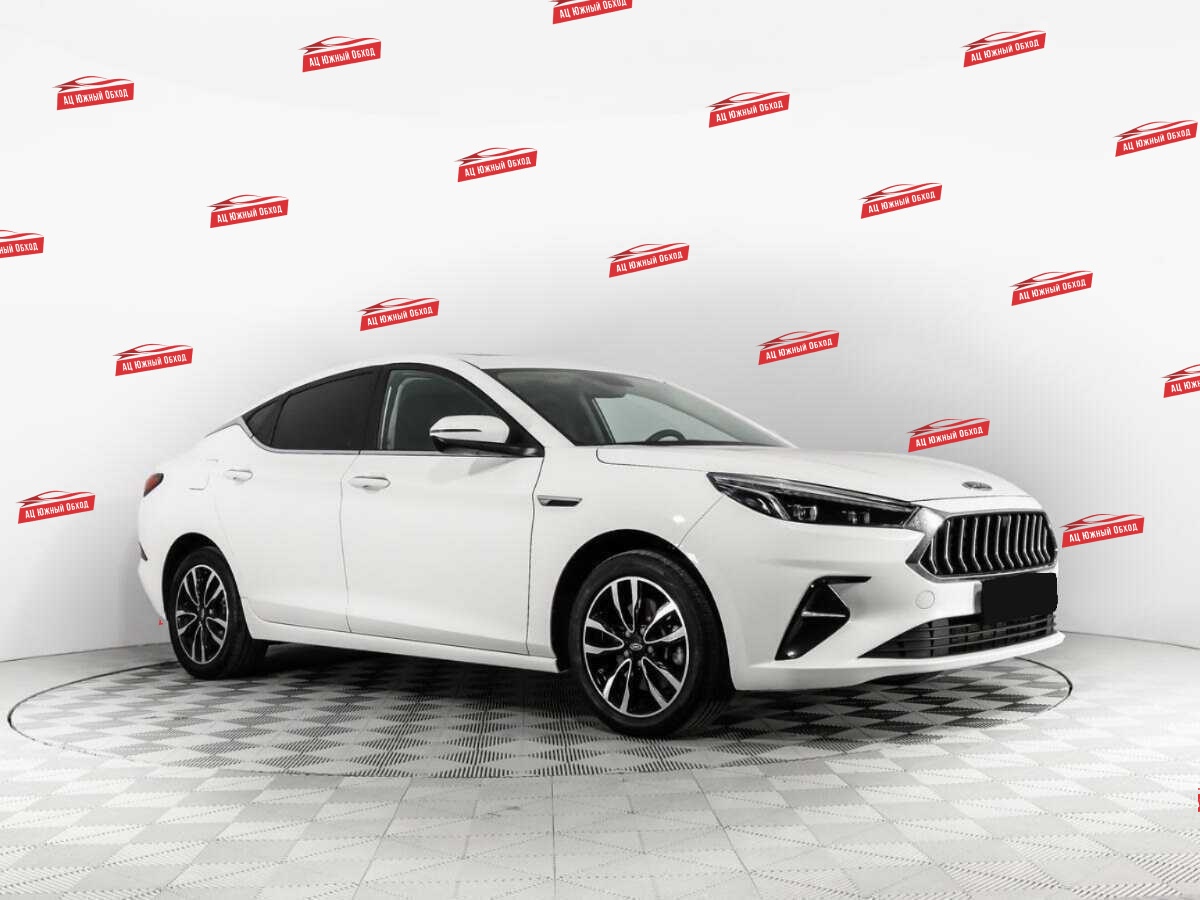 Купить JAC J7 с пробегом. Фото: #2