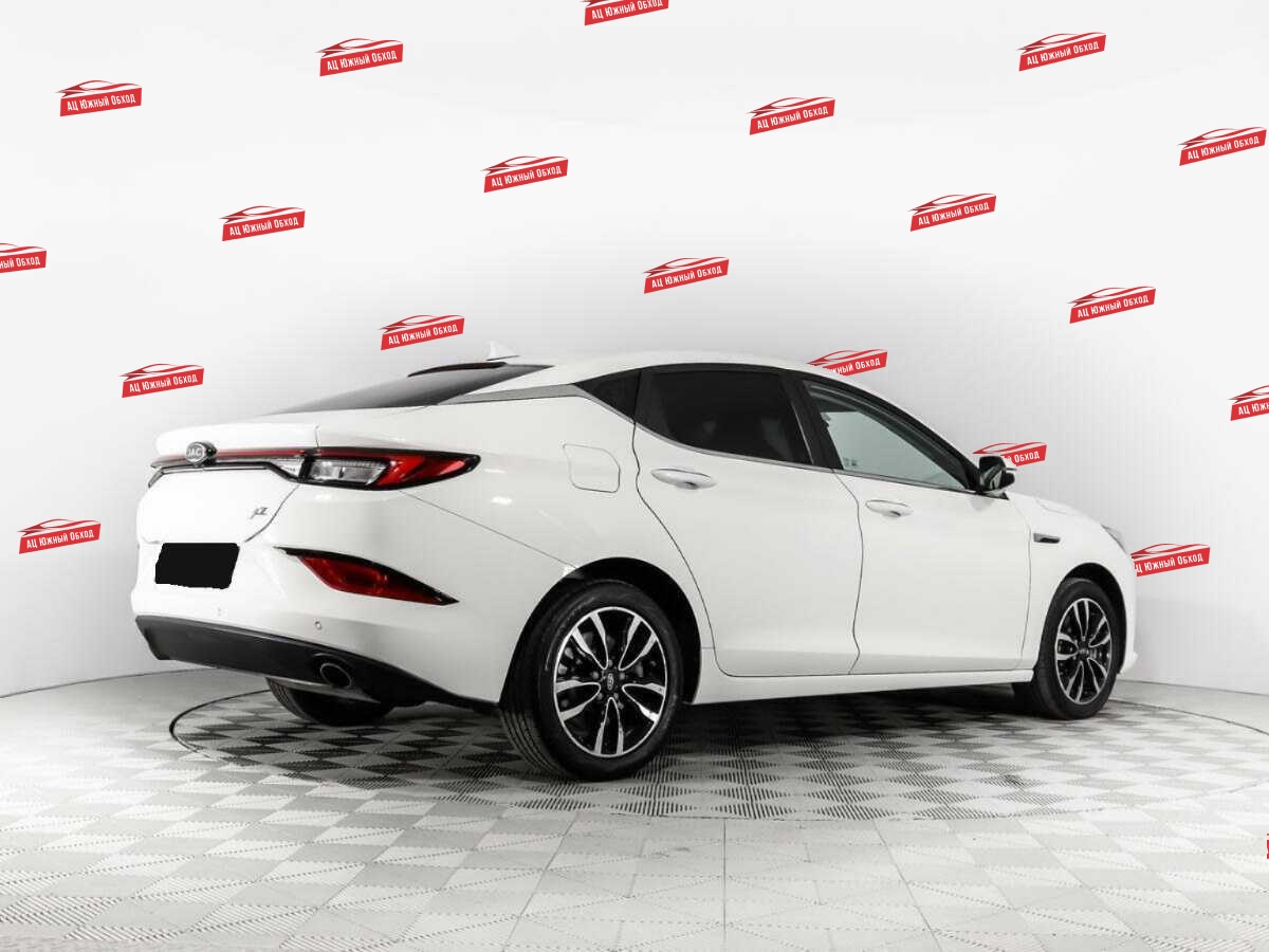 Купить JAC J7 с пробегом. Фото: #4