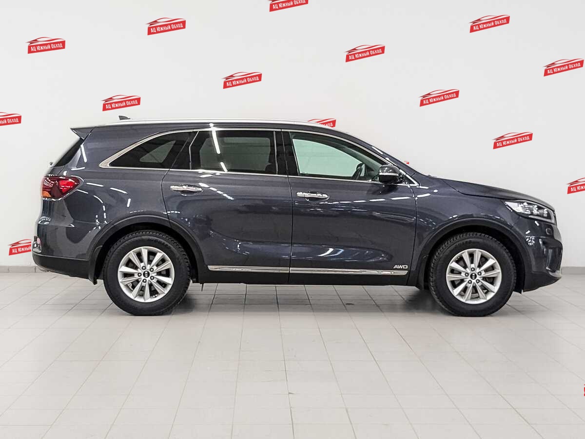 Купить Kia Sorento с пробегом. Фото: #3