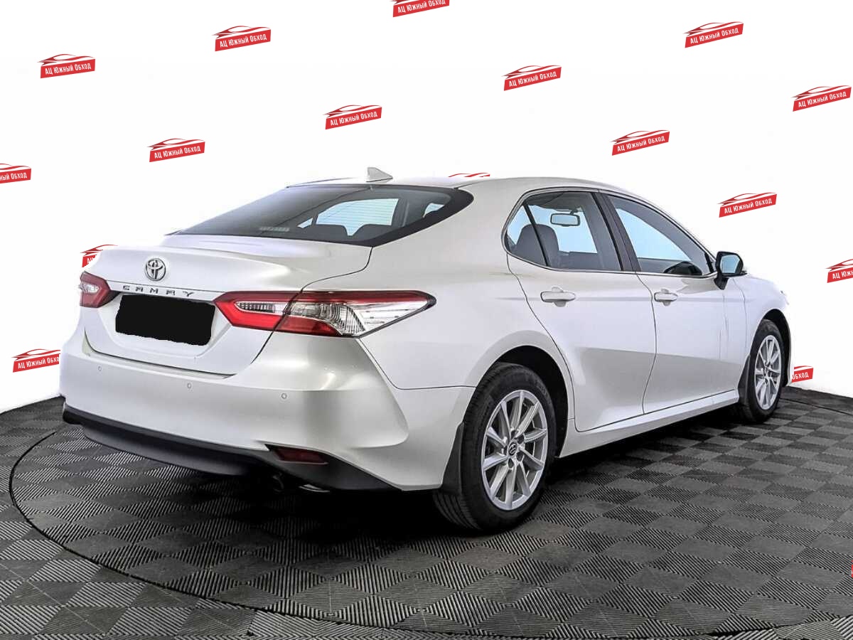 Купить Toyota Camry с пробегом. Фото: #4