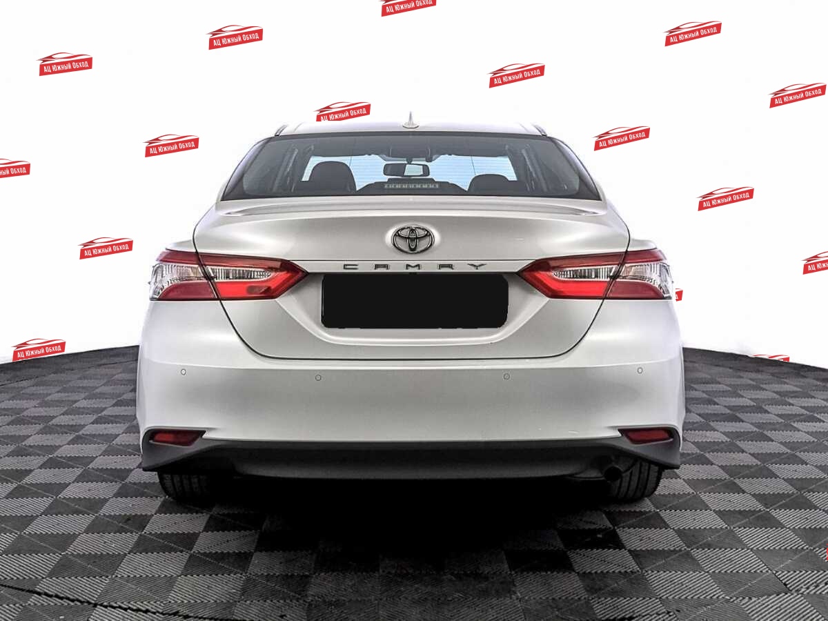 Купить Toyota Camry с пробегом. Фото: #5
