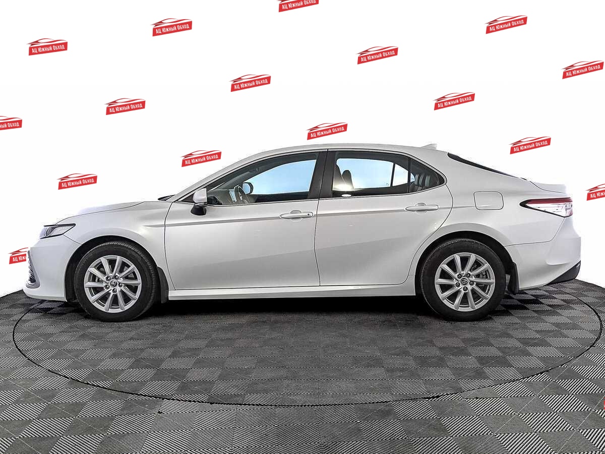 Купить Toyota Camry с пробегом. Фото: #7