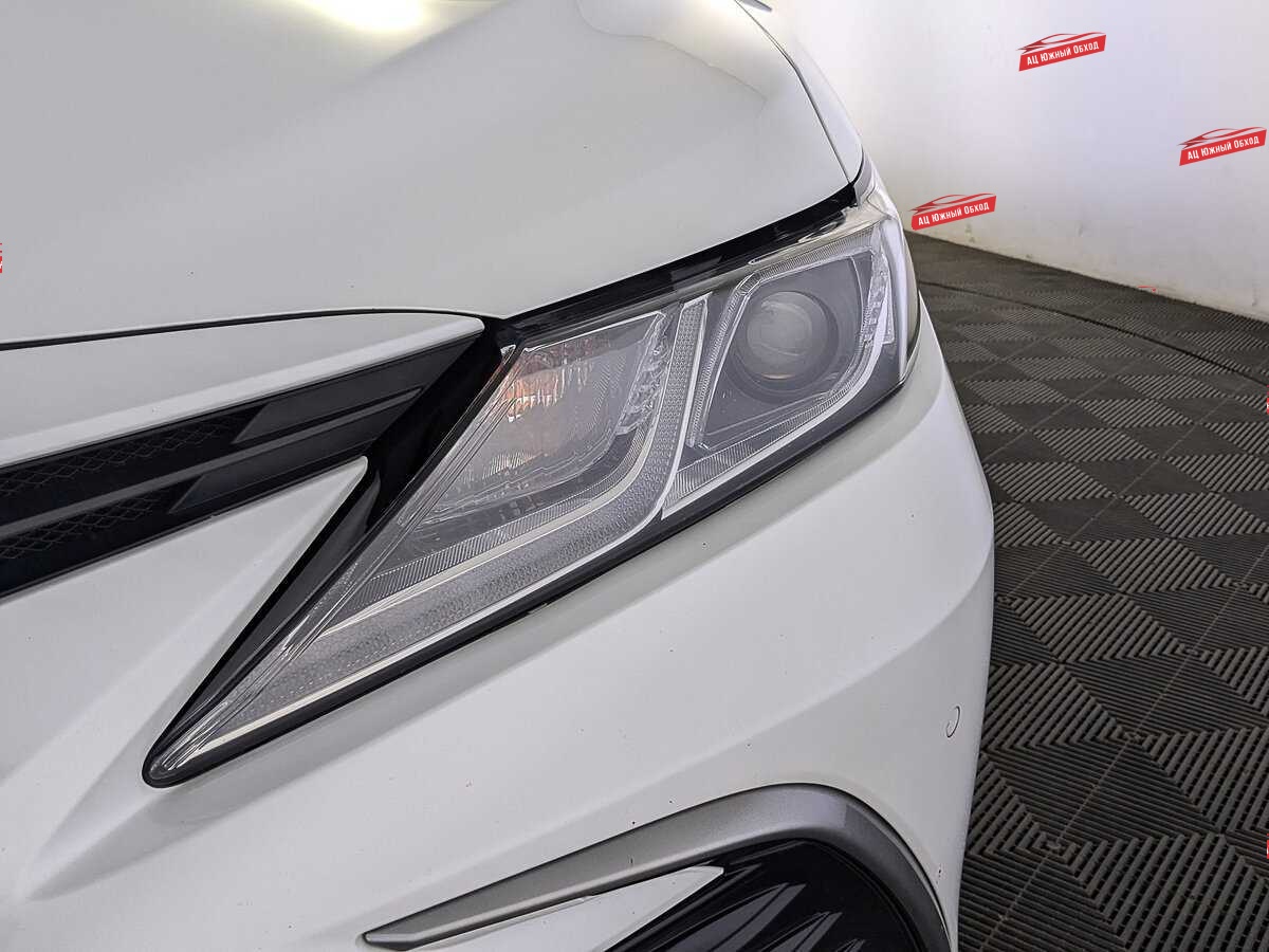 Купить Toyota Camry с пробегом. Фото: #10