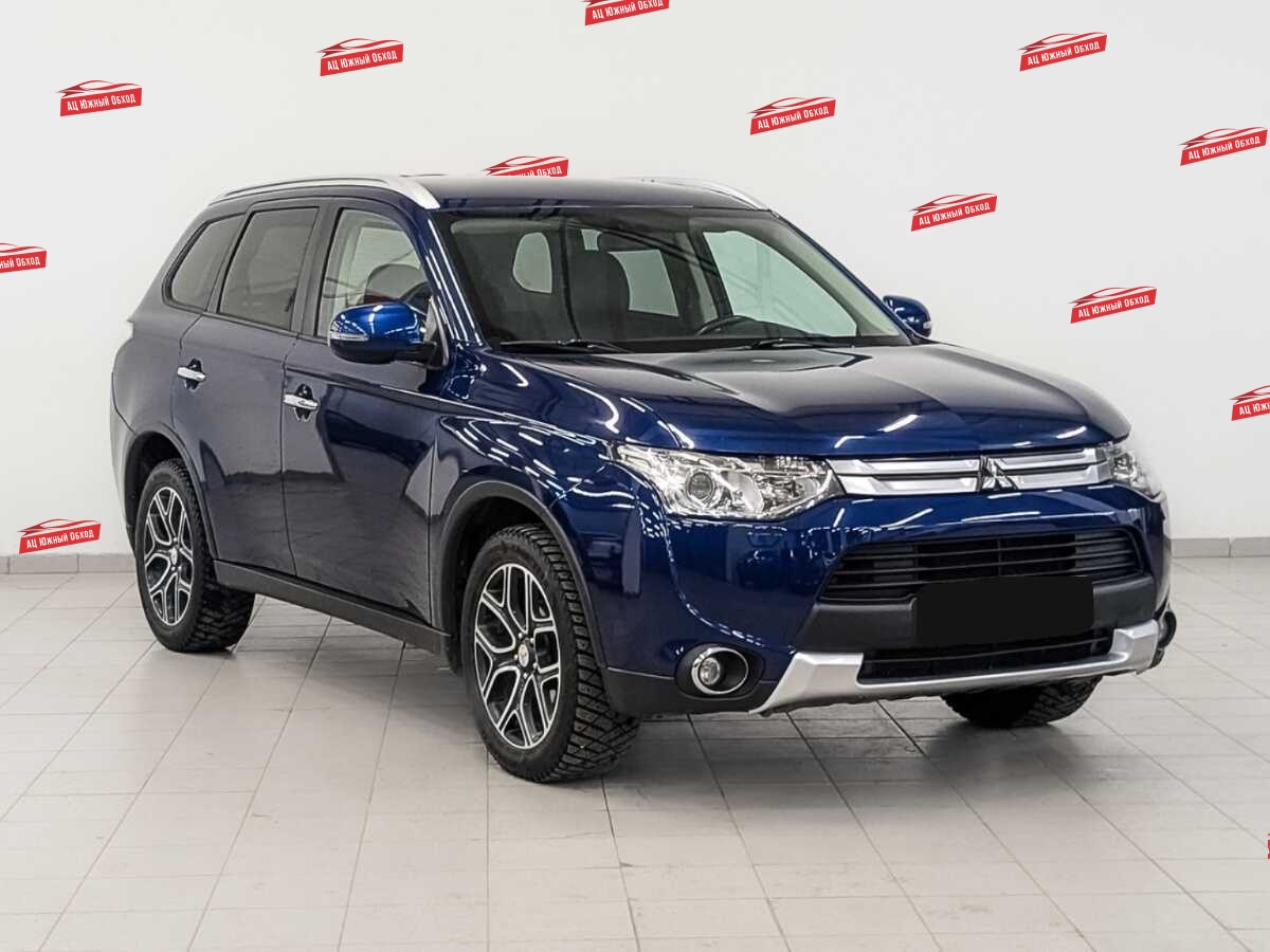 Купить Mitsubishi Outlander с пробегом. Фото: #2