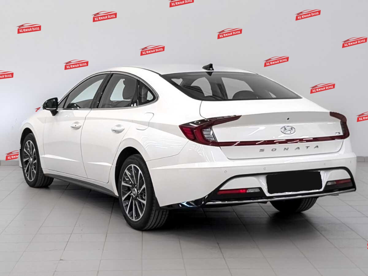 Купить Hyundai Sonata с пробегом. Фото: #6