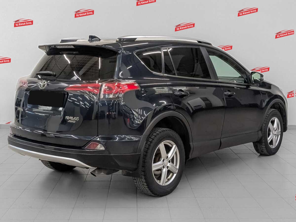 Купить Toyota RAV4 с пробегом. Фото: #4