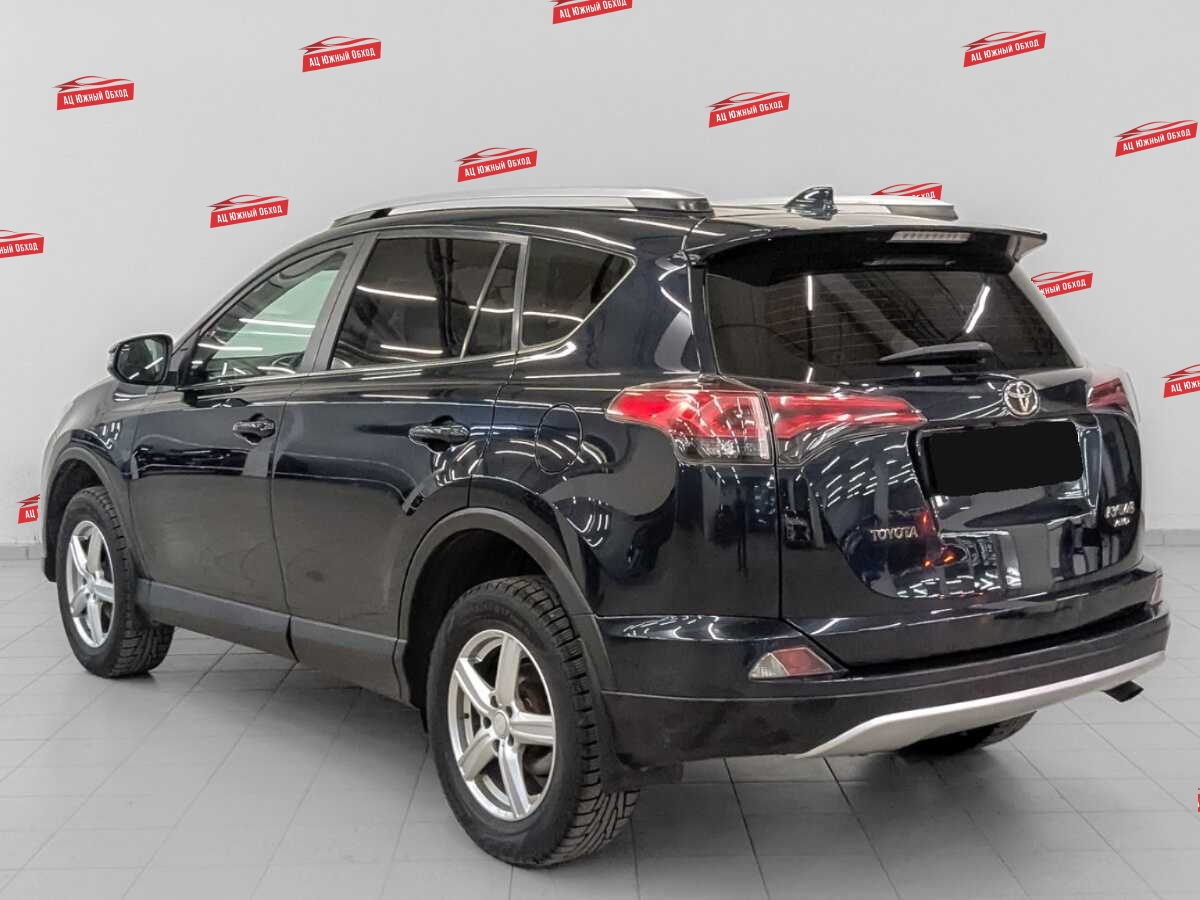 Купить Toyota RAV4 с пробегом. Фото: #6