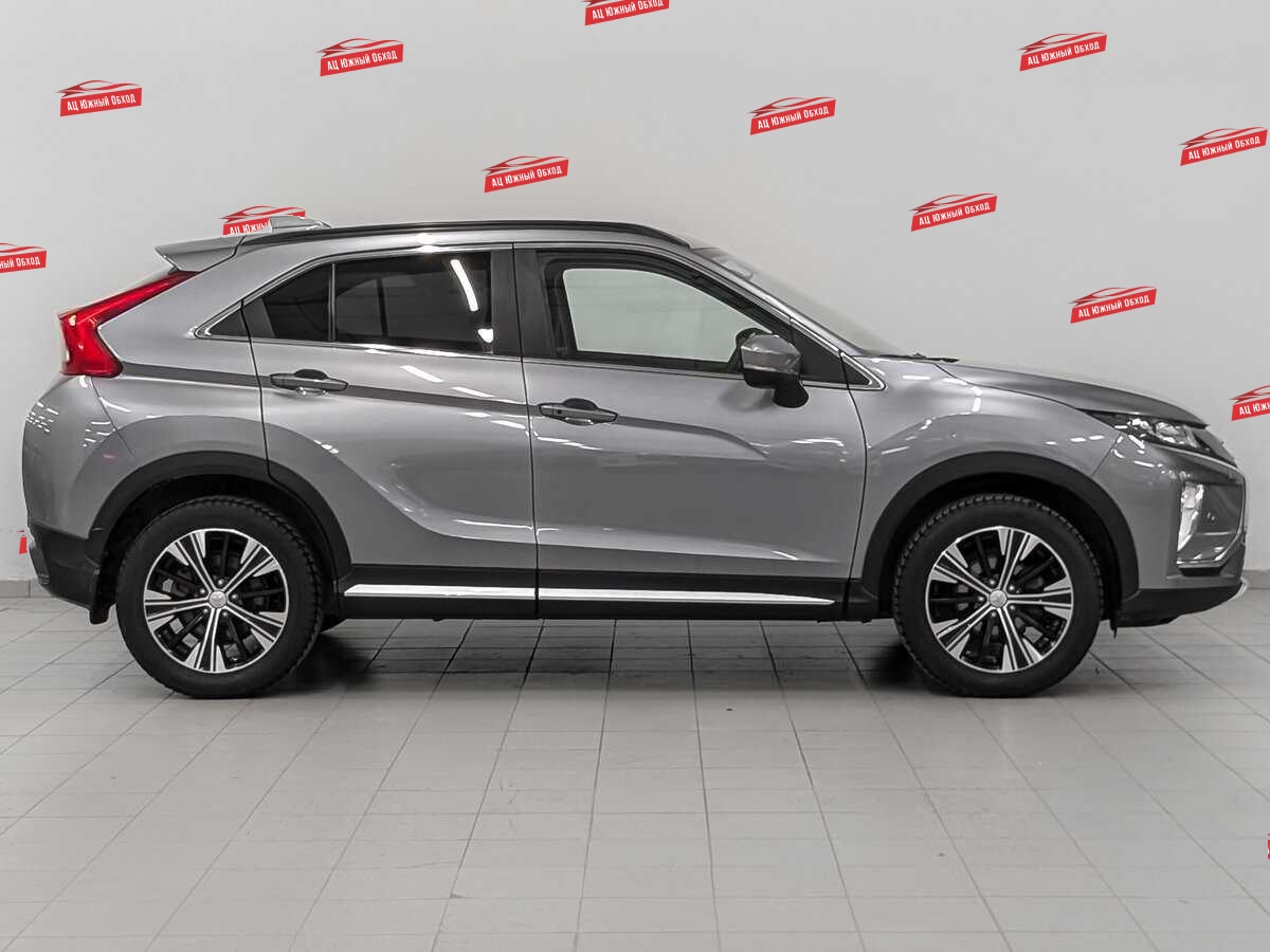 Купить Mitsubishi Eclipse Cross с пробегом. Фото: #3