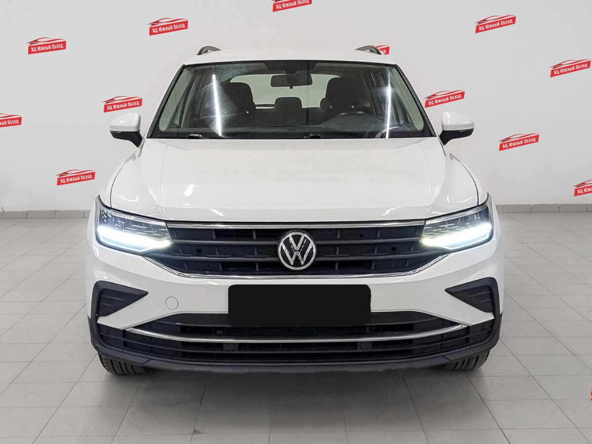 Купить Volkswagen Tiguan с пробегом. Фото: #1