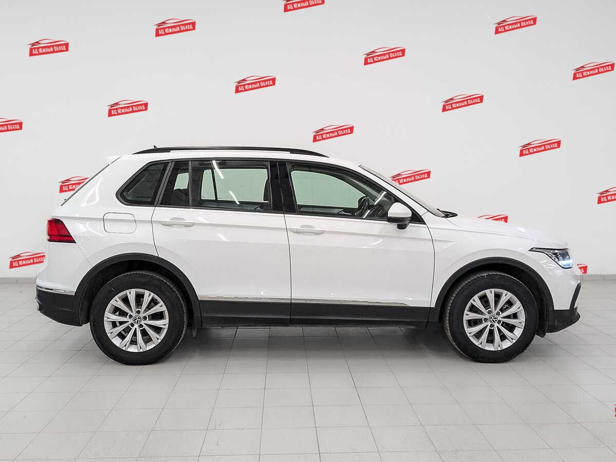 Купить Volkswagen Tiguan с пробегом. Фото: #3