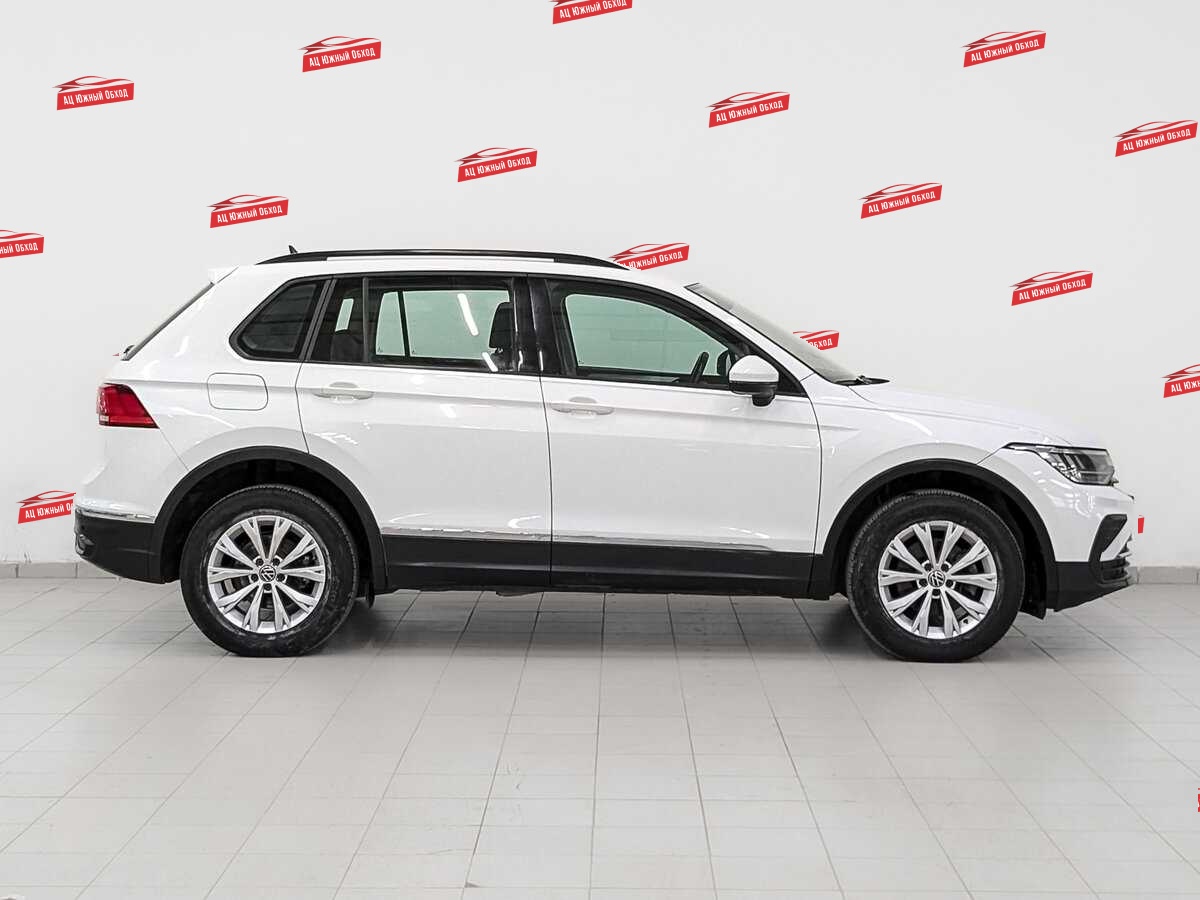 Купить Volkswagen Tiguan с пробегом. Фото: #3