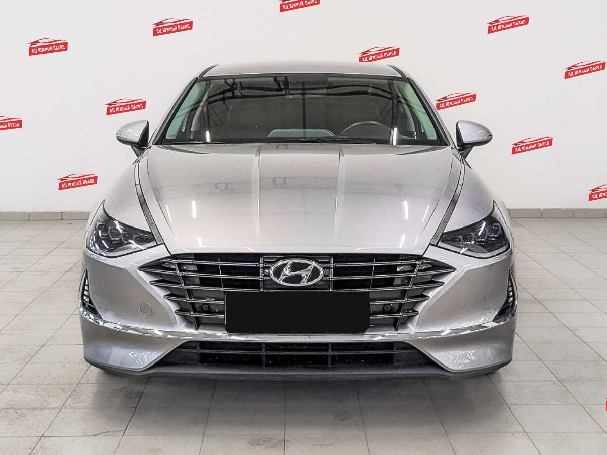 Купить Hyundai Sonata с пробегом. Фото: #1