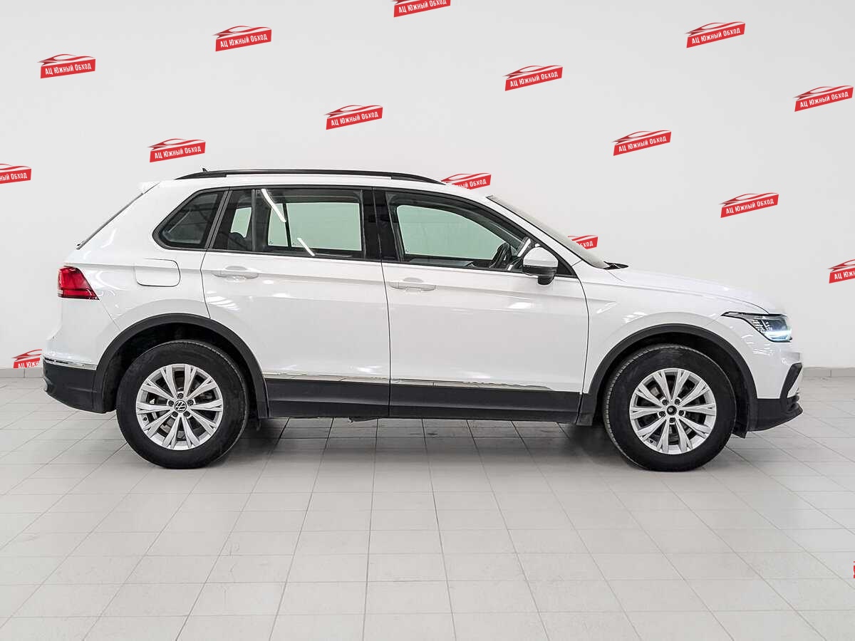 Купить Volkswagen Tiguan с пробегом. Фото: #3
