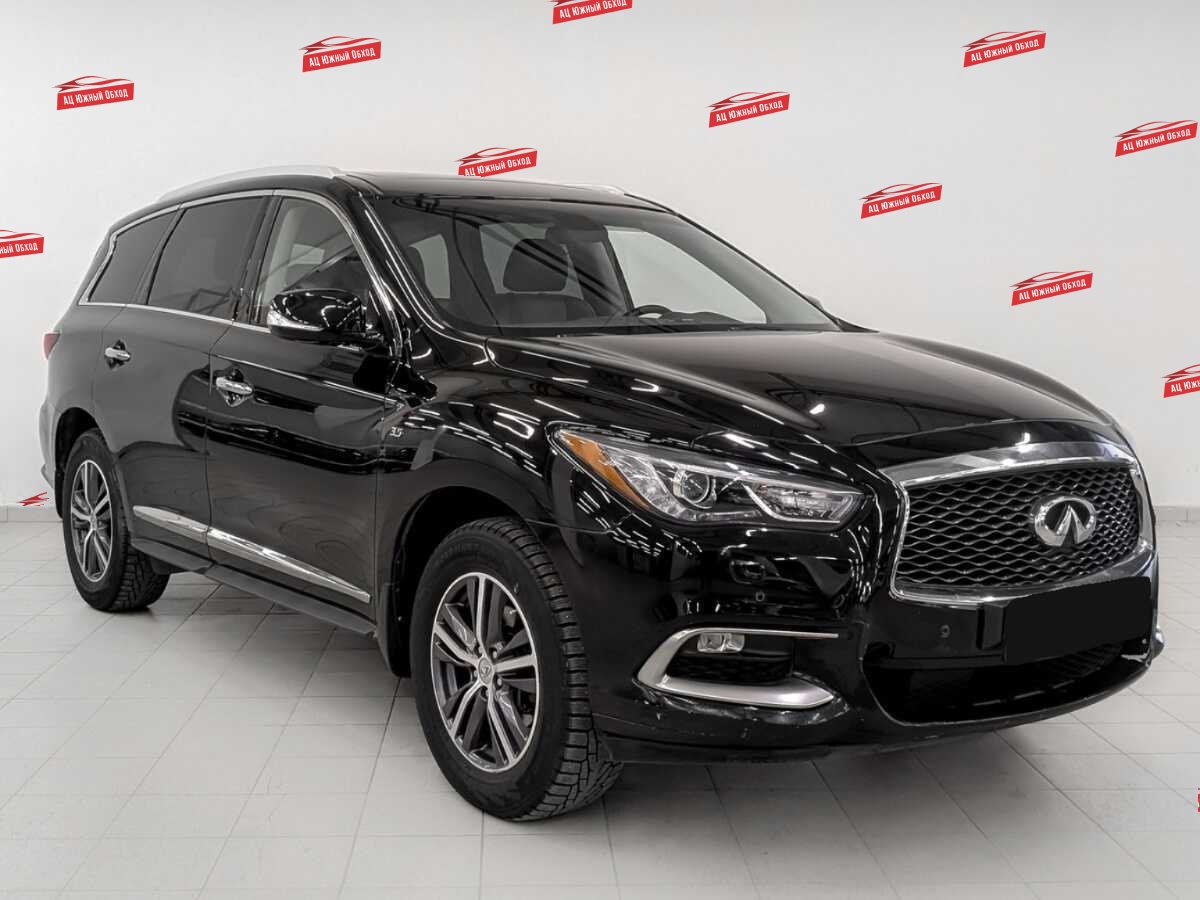 Купить Infiniti QX60 с пробегом. Фото: #2