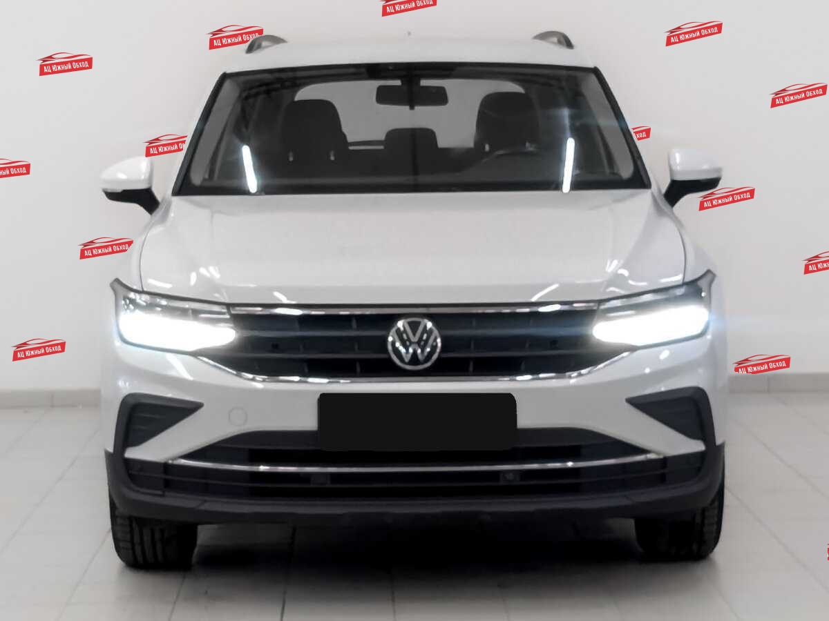 Купить Volkswagen Tiguan с пробегом. Фото: #1