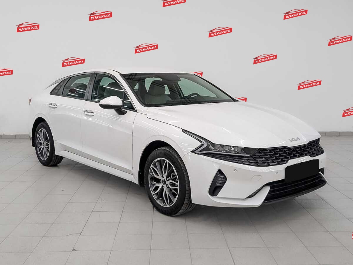 Купить Kia K5 с пробегом. Фото: #2