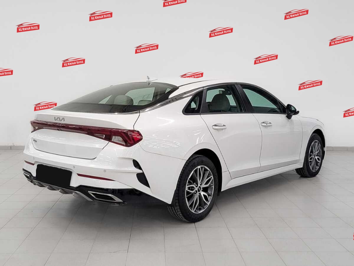 Купить Kia K5 с пробегом. Фото: #4