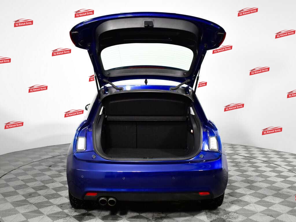 Купить Audi A1 с пробегом. Фото: #14