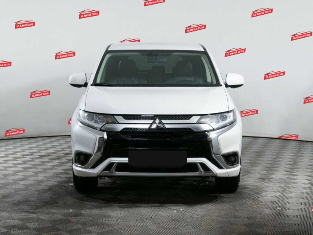 Купить Mitsubishi Outlander с пробегом. Фото: #1