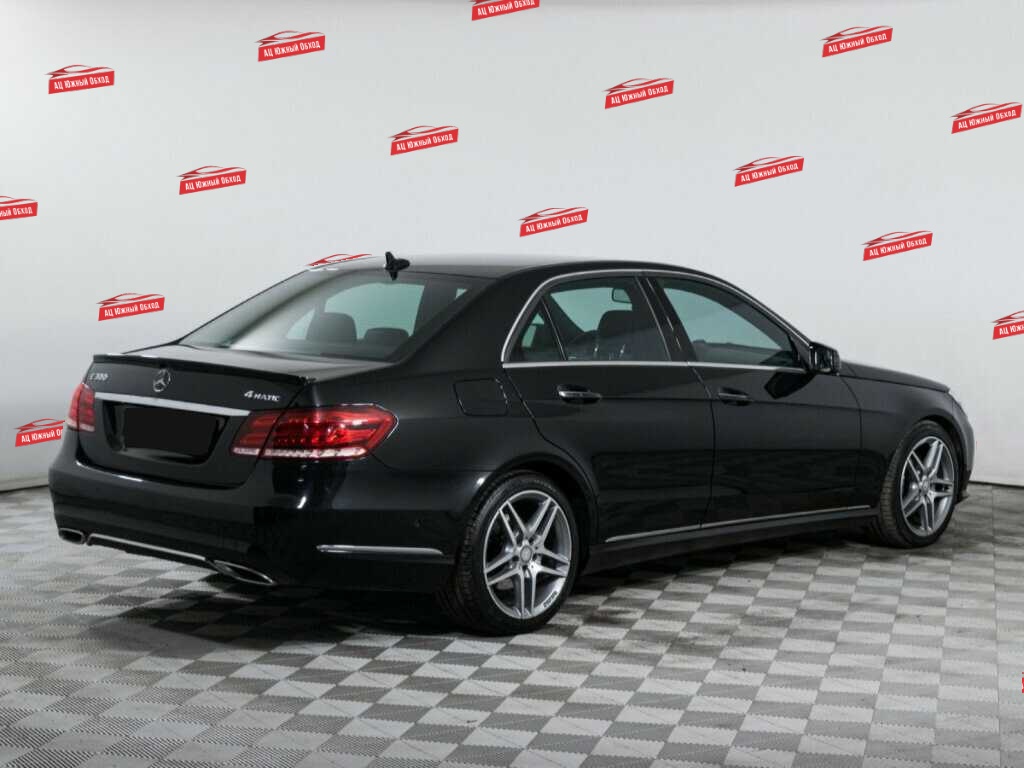 Купить Mercedes-Benz E-Класс с пробегом. Фото: #3