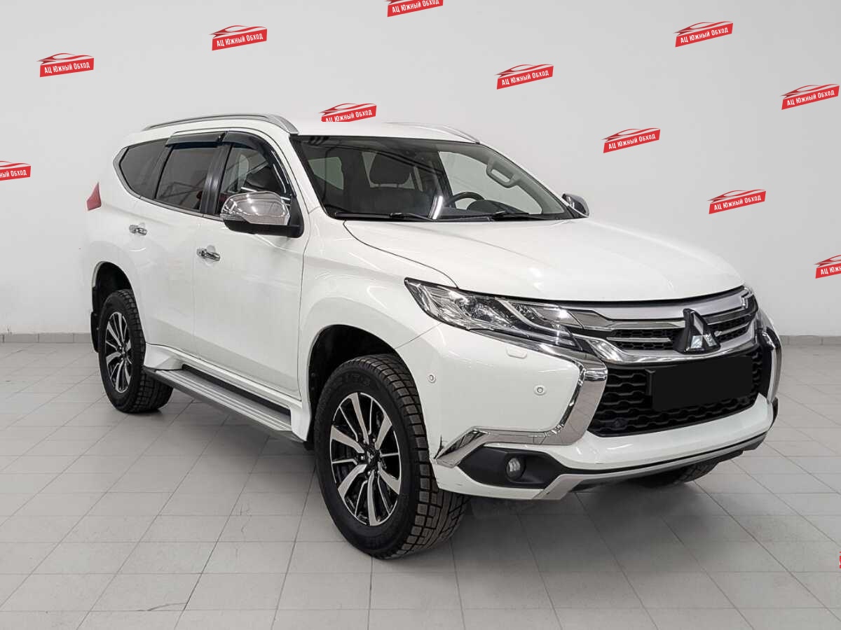 Купить Mitsubishi Pajero Sport с пробегом. Фото: #2