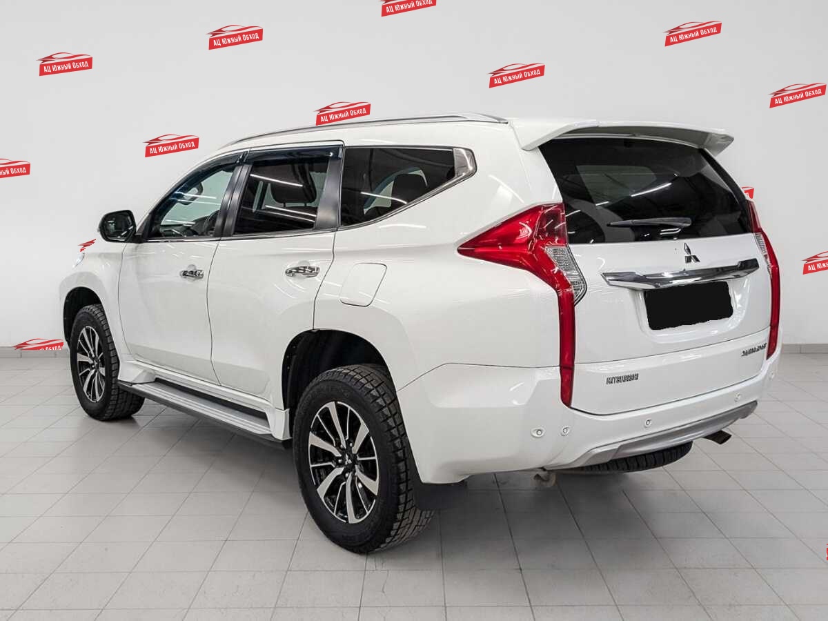 Купить Mitsubishi Pajero Sport с пробегом. Фото: #6