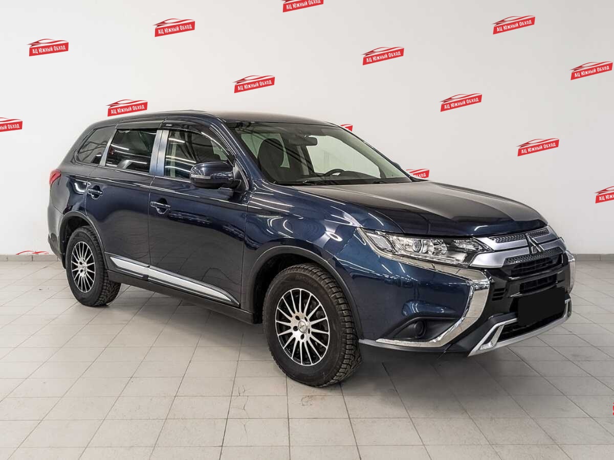 Купить Mitsubishi Outlander с пробегом. Фото: #2