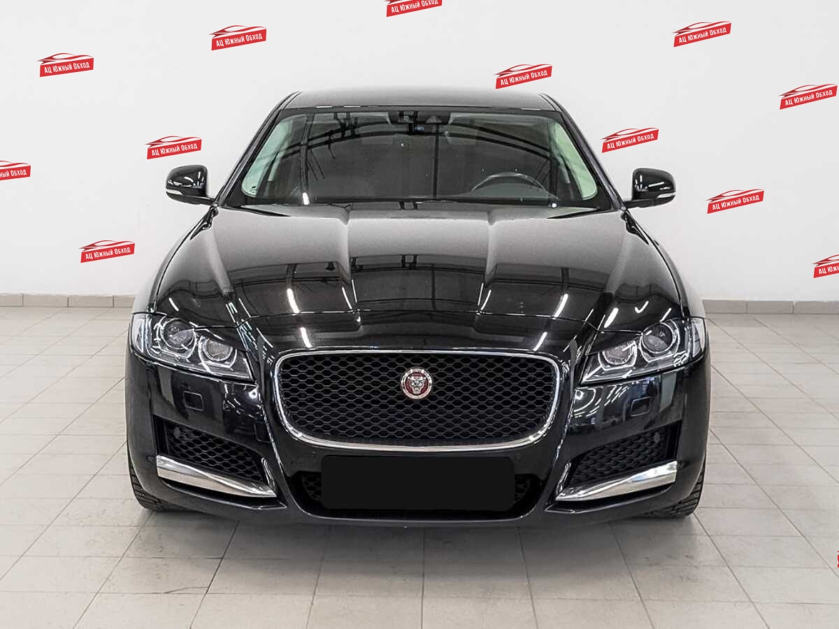 Купить Jaguar XF с пробегом. Фото: #1