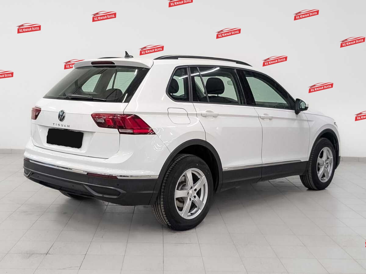 Купить Volkswagen Tiguan с пробегом. Фото: #4