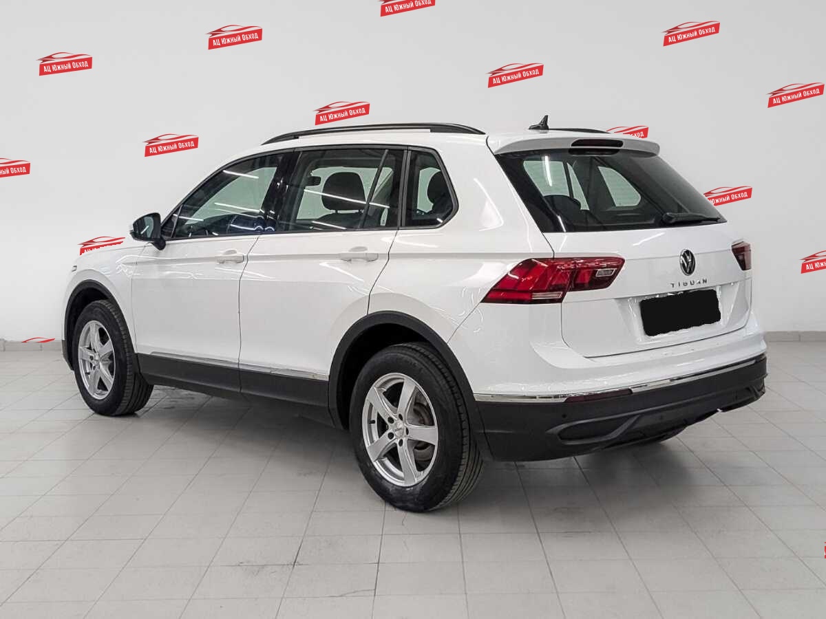 Купить Volkswagen Tiguan с пробегом. Фото: #6