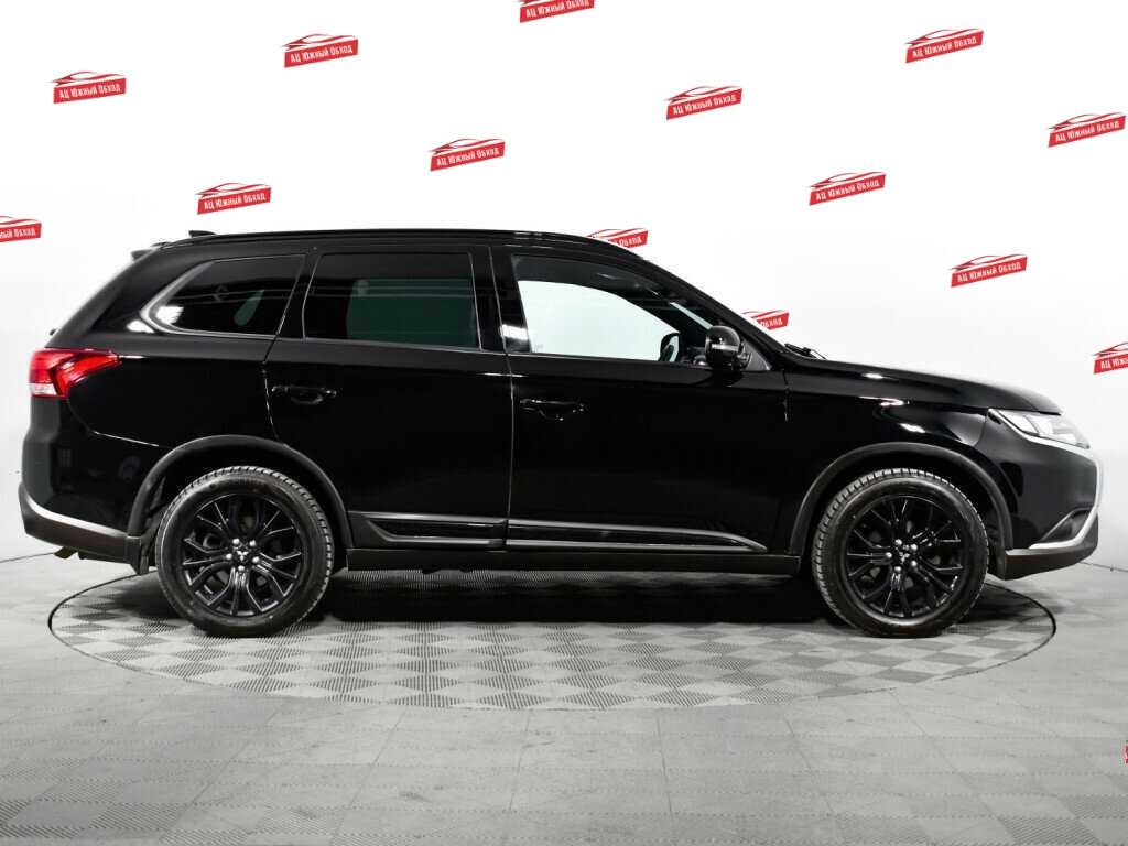Купить Mitsubishi Outlander с пробегом. Фото: #3