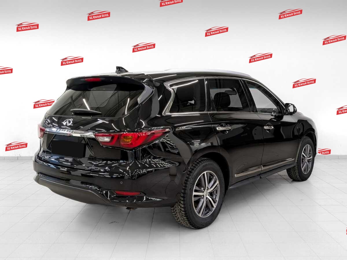 Купить Infiniti QX60 с пробегом. Фото: #4