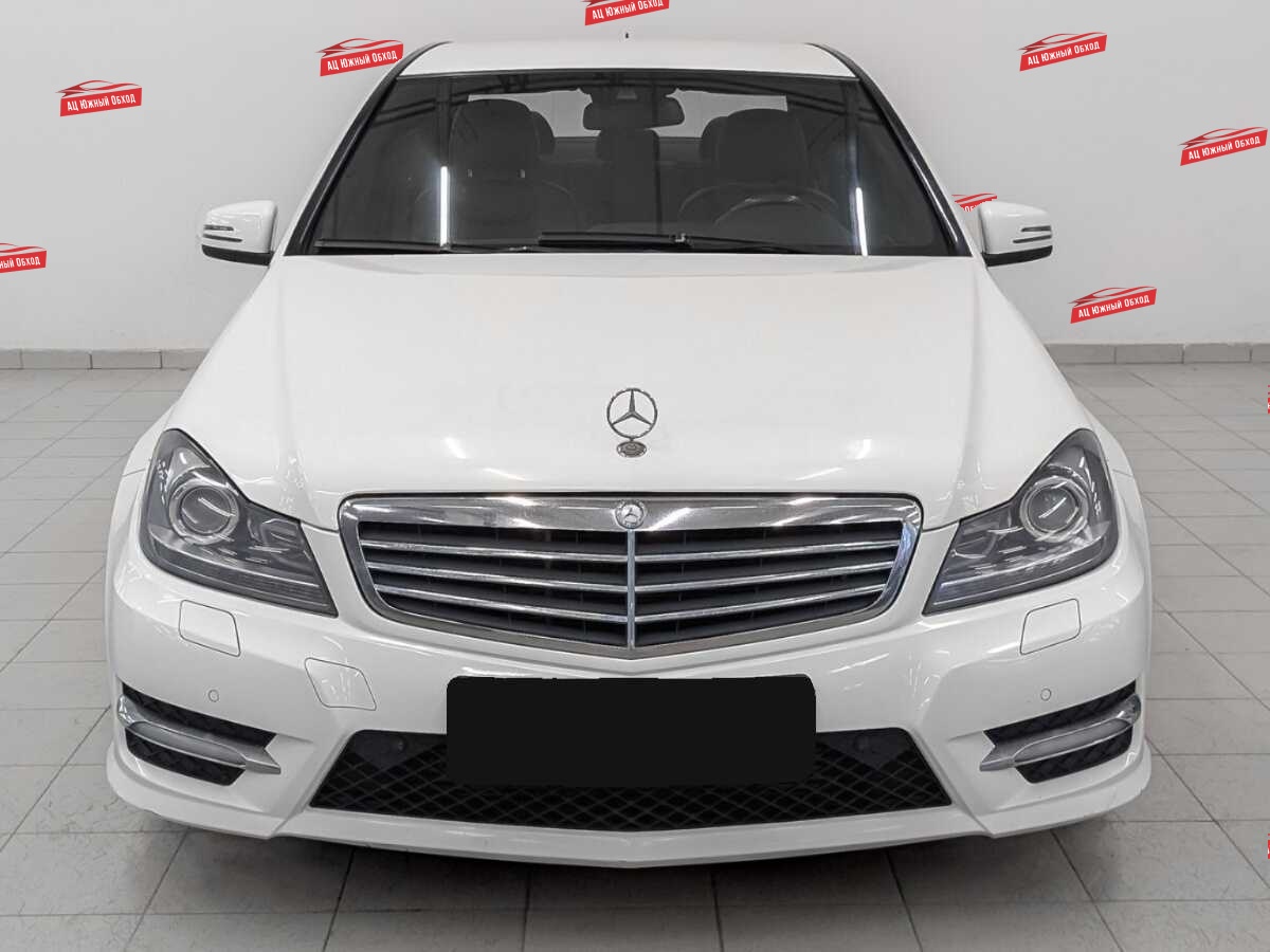 Купить Mercedes-Benz C-Класс с пробегом. Фото: #1