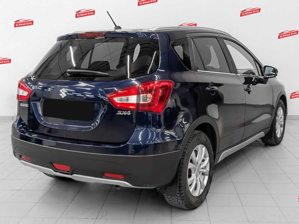 Купить Suzuki SX4 с пробегом. Фото: #4