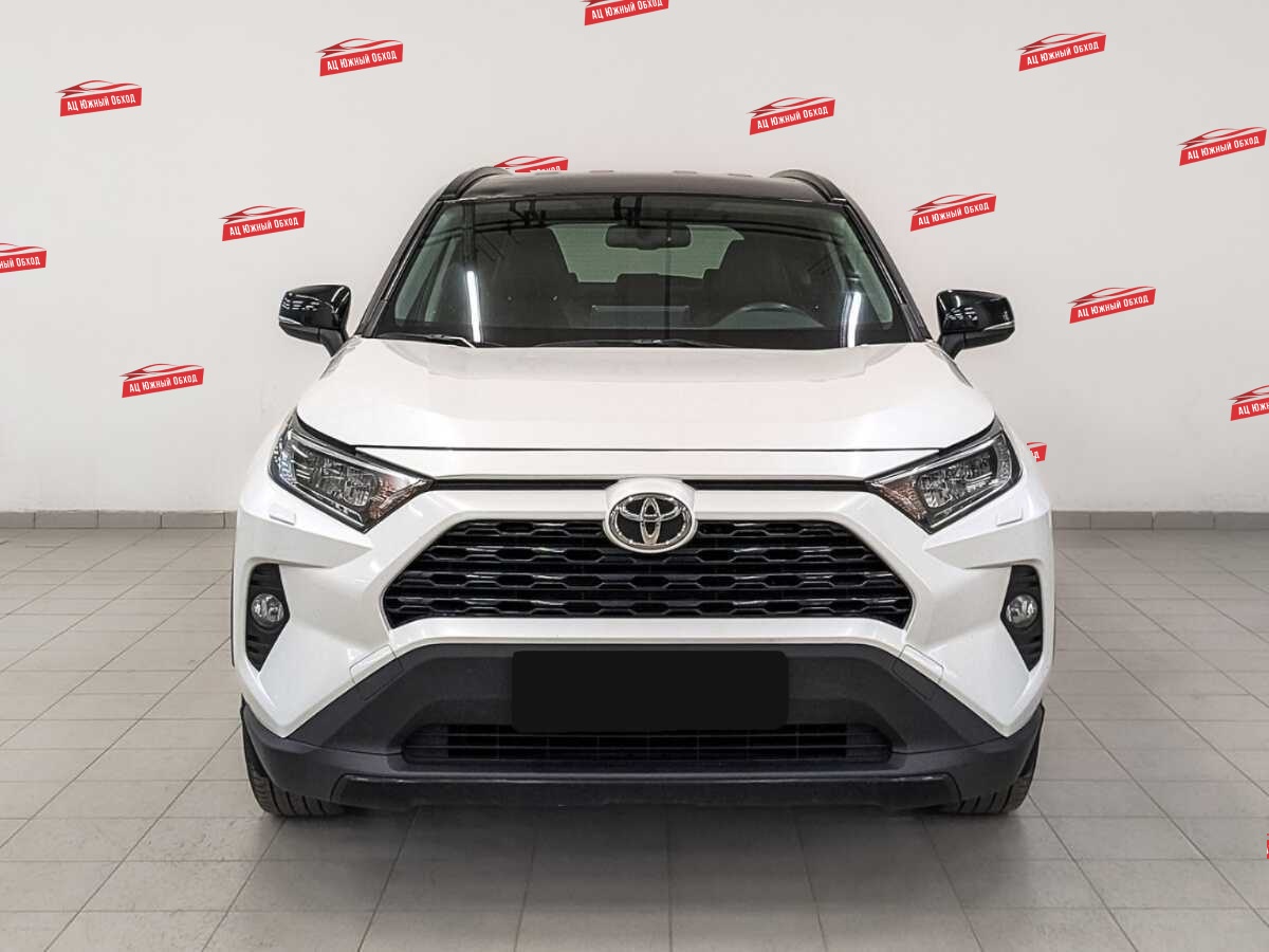Купить Toyota RAV4 с пробегом. Фото: #1