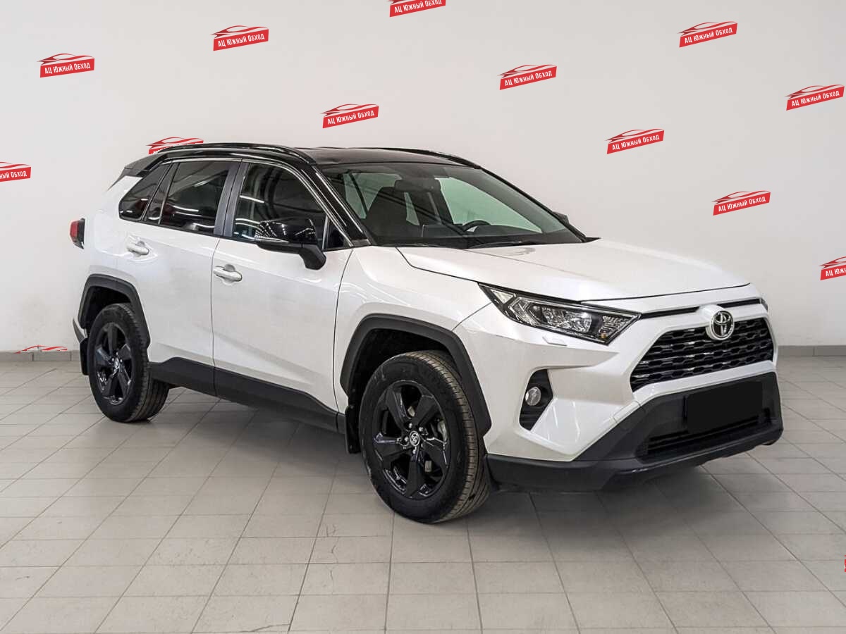 Купить Toyota RAV4 с пробегом. Фото: #2