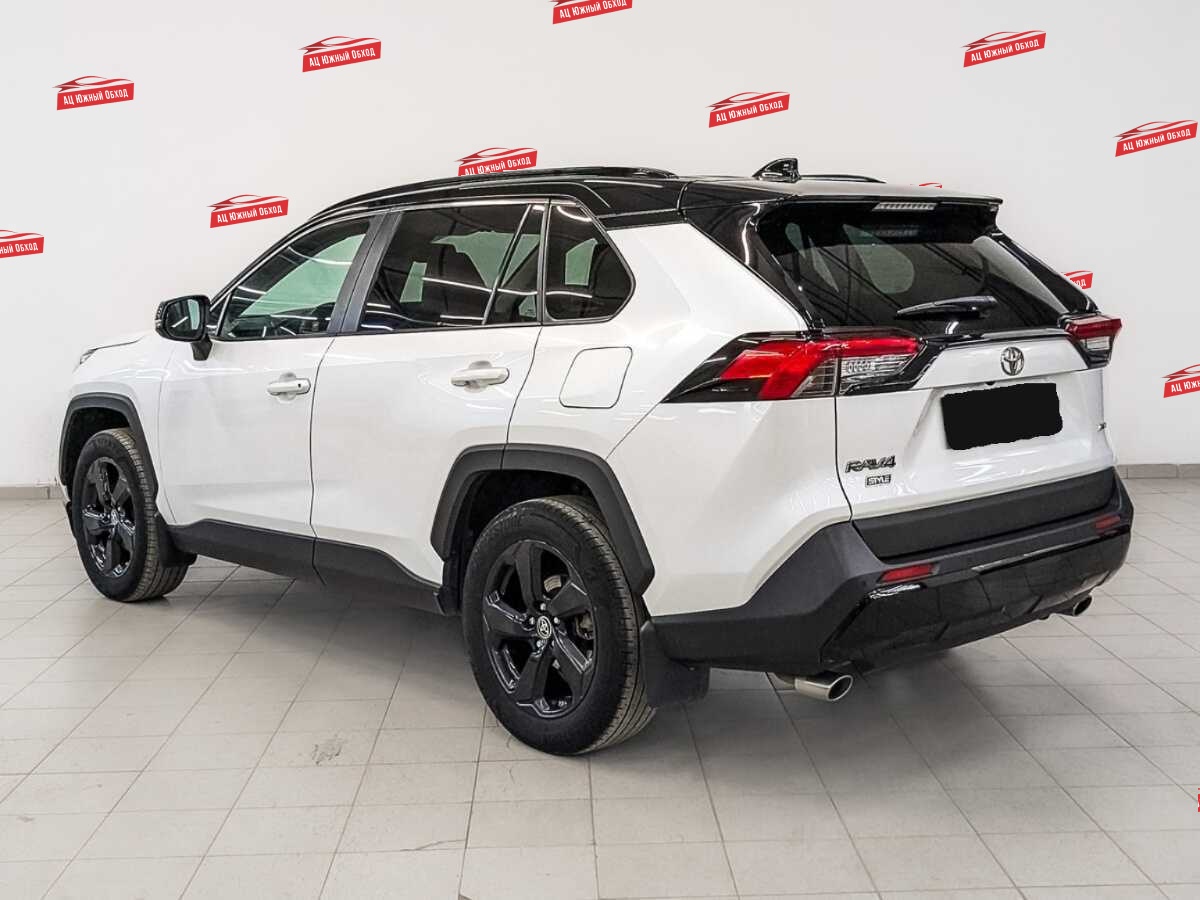 Купить Toyota RAV4 с пробегом. Фото: #6