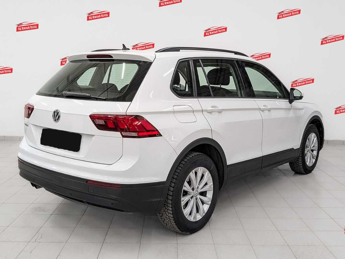 Купить Volkswagen Tiguan с пробегом. Фото: #4