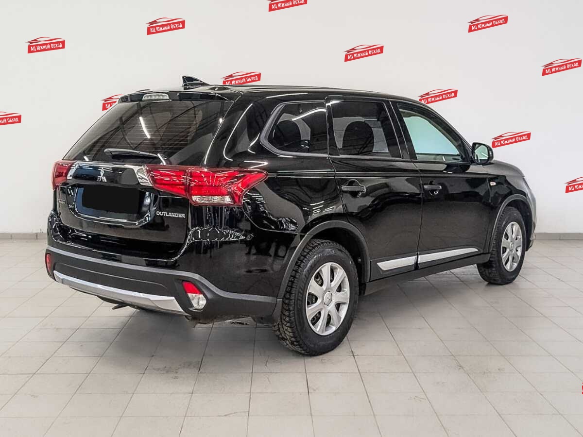 Купить Mitsubishi Outlander с пробегом. Фото: #4