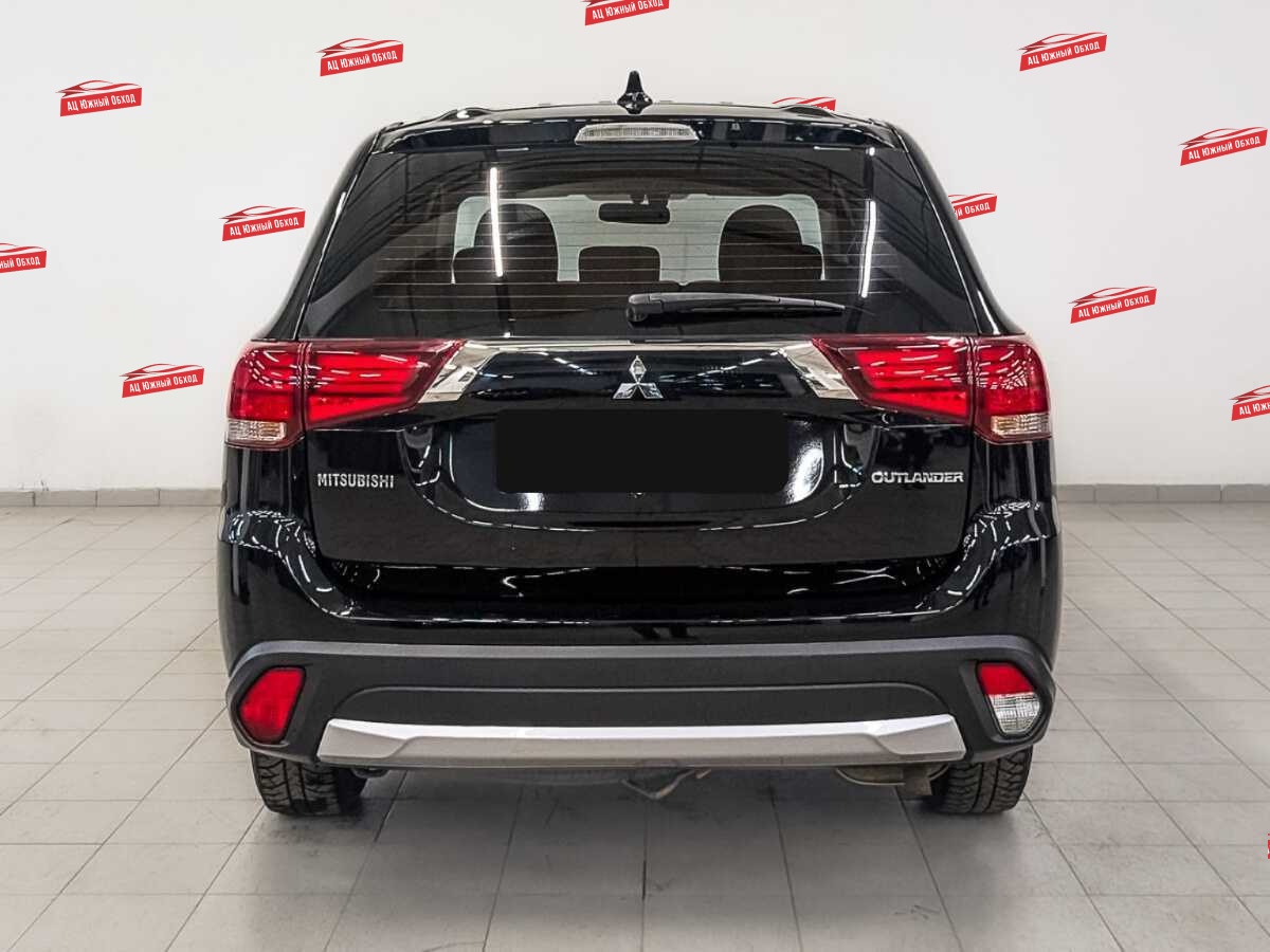 Купить Mitsubishi Outlander с пробегом. Фото: #5
