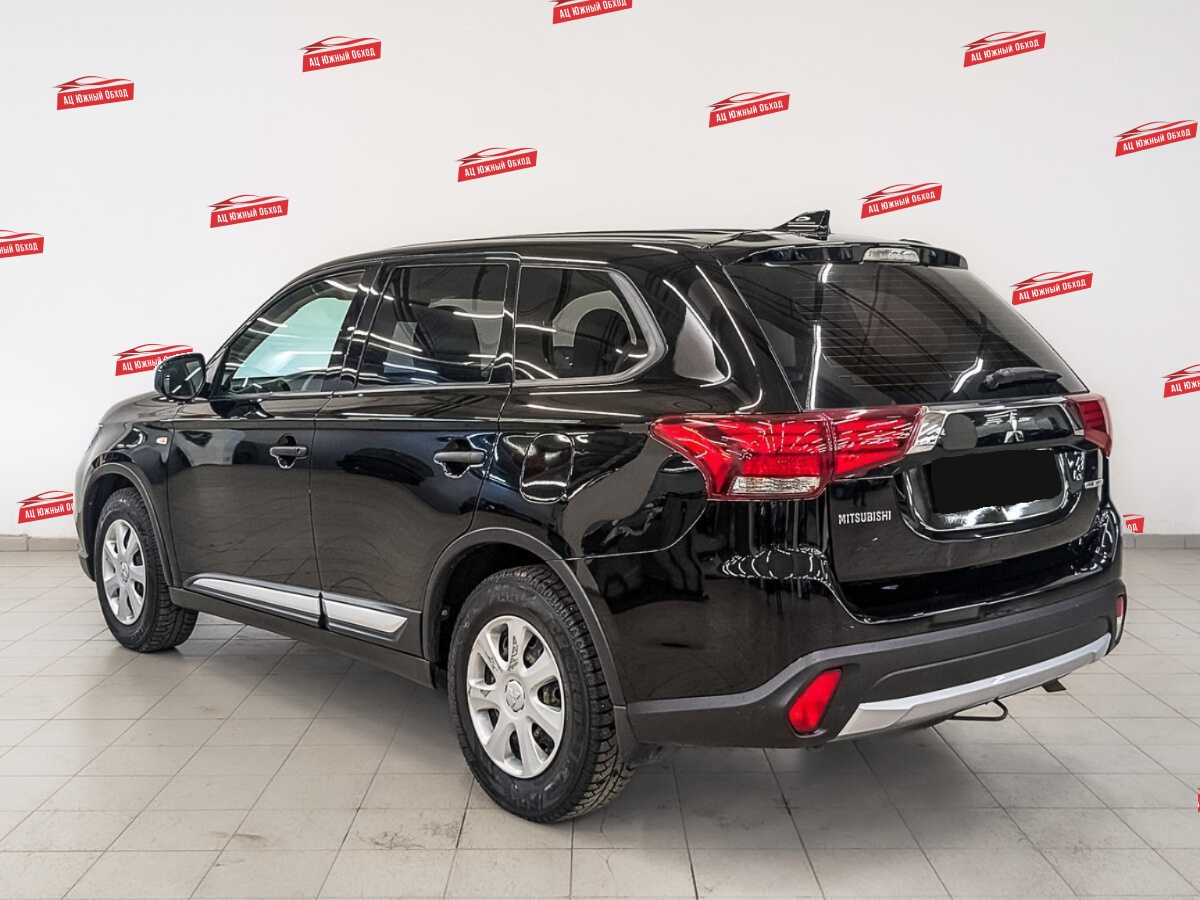 Купить Mitsubishi Outlander с пробегом. Фото: #6