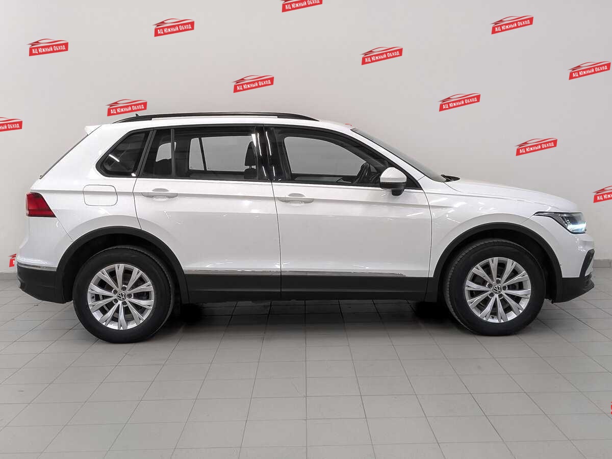 Купить Volkswagen Tiguan с пробегом. Фото: #3