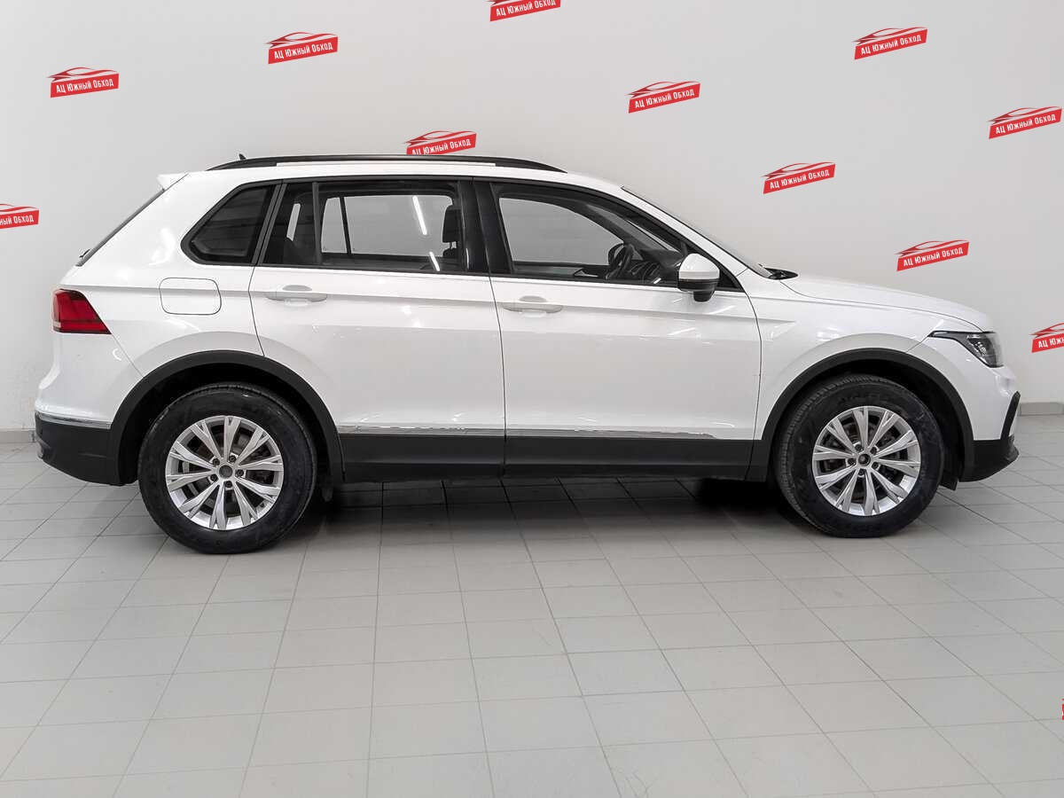 Купить Volkswagen Tiguan с пробегом. Фото: #3