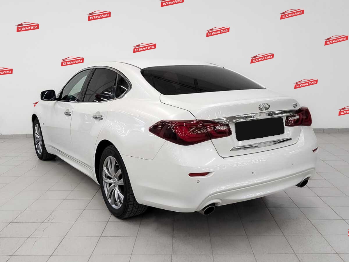 Купить Infiniti Q70 с пробегом. Фото: #6