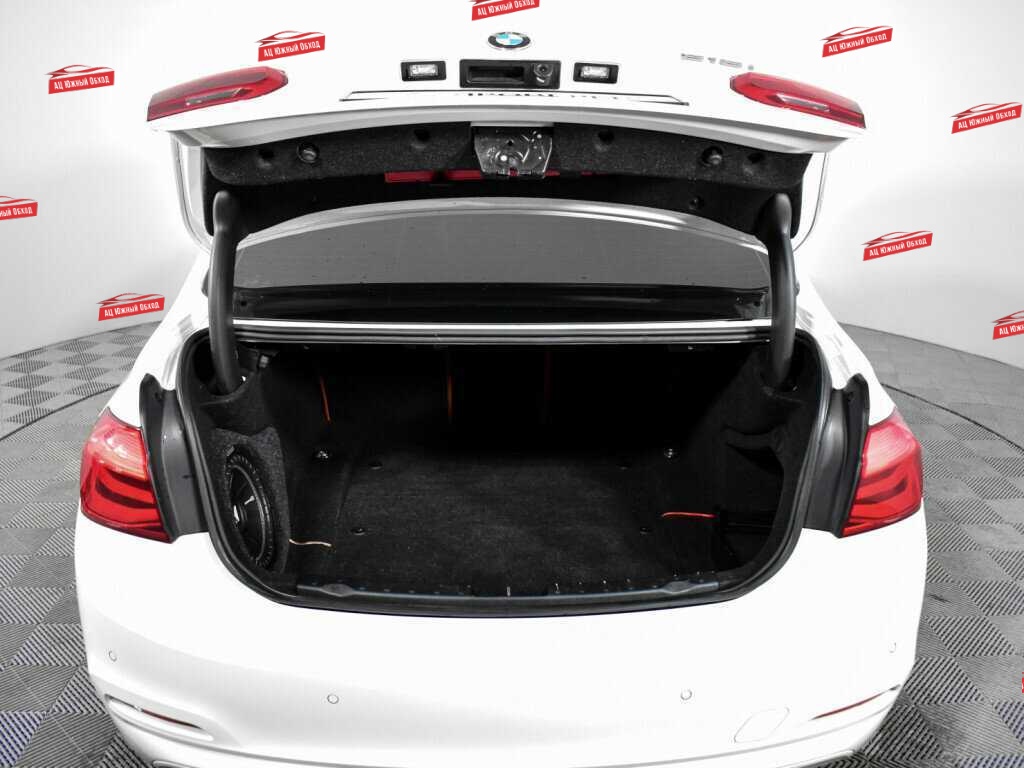 Купить BMW 3 серии с пробегом. Фото: #22