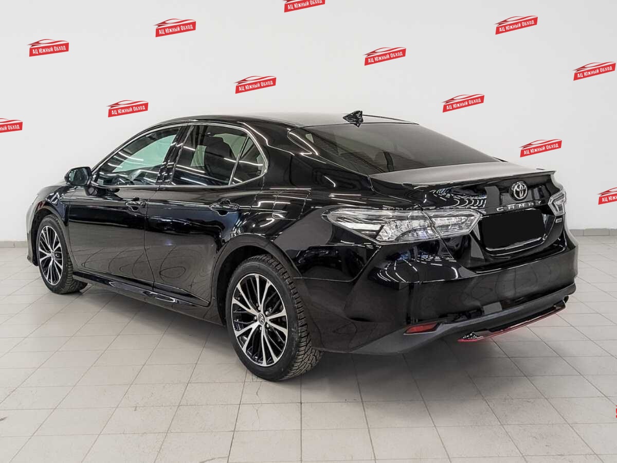 Купить Toyota Camry с пробегом. Фото: #6