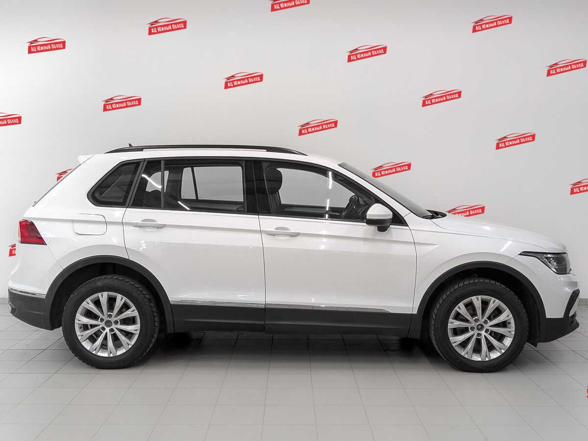 Купить Volkswagen Tiguan с пробегом. Фото: #3