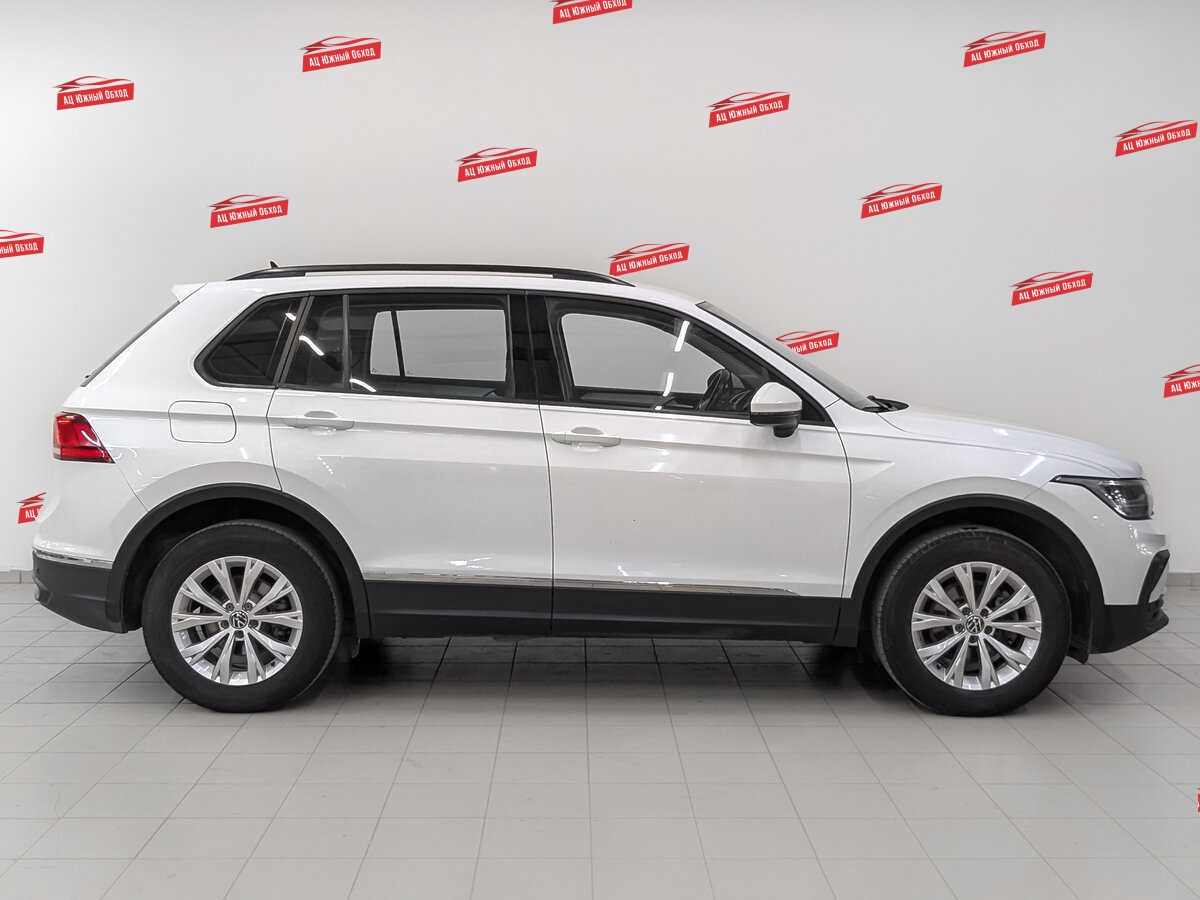 Купить Volkswagen Tiguan с пробегом. Фото: #3
